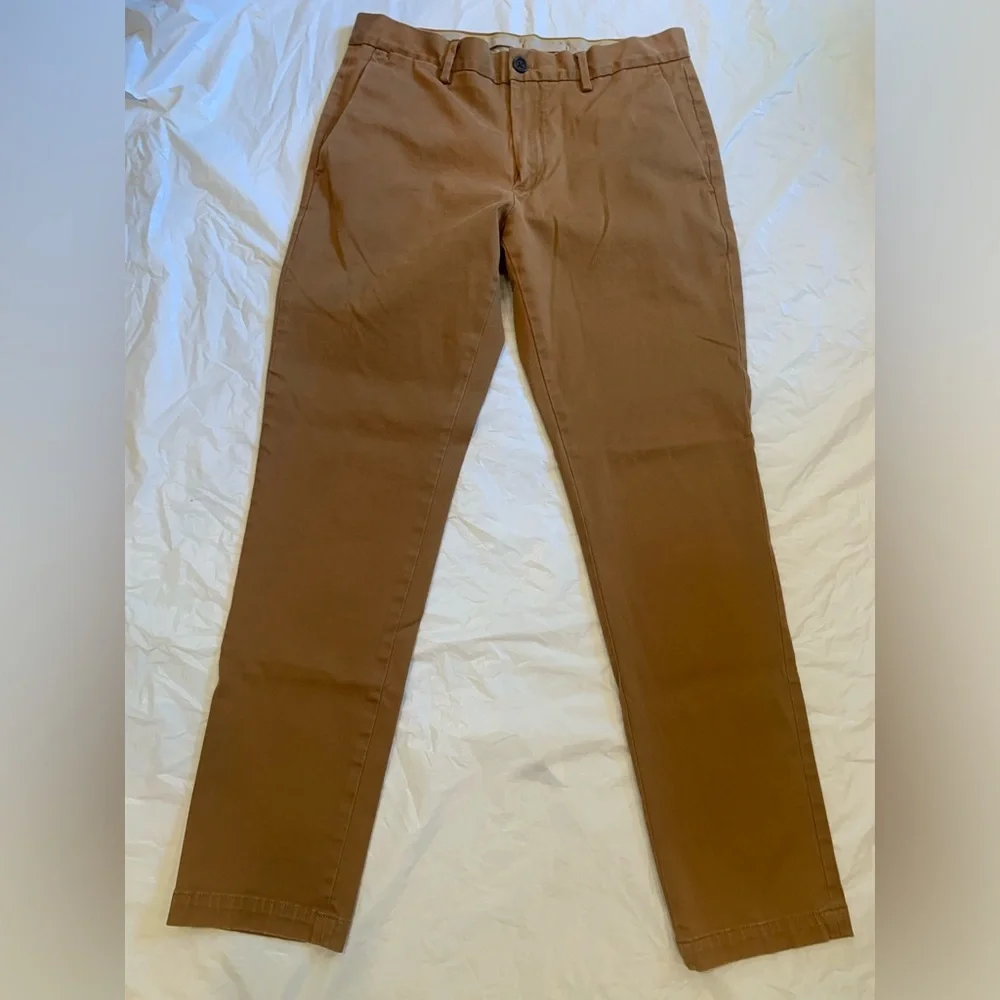 Banana Republic Men’s Slim Tan Flat Front Pants 32x32